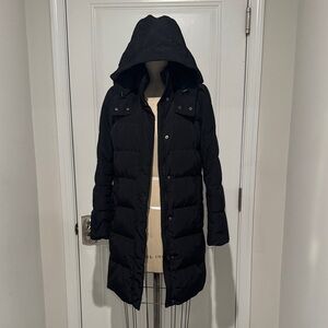 Uniqlo Black Hooded Puffer Jacket